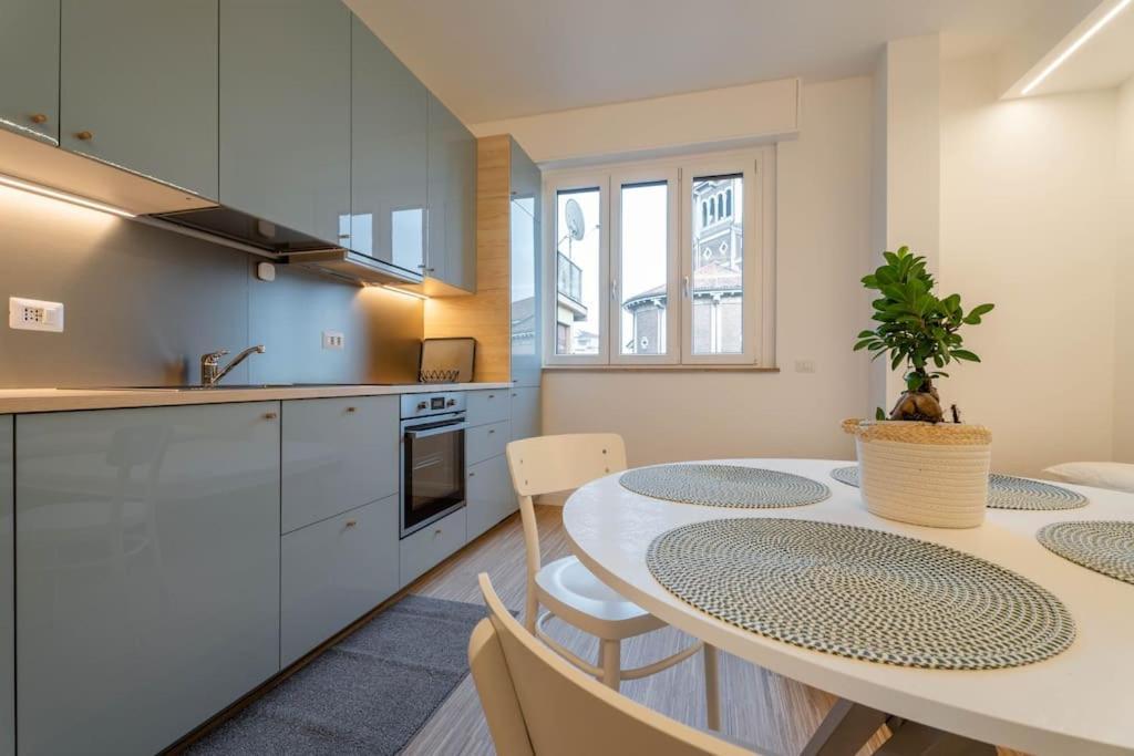 Appartement Chic In Nolo: Style And Comfort In