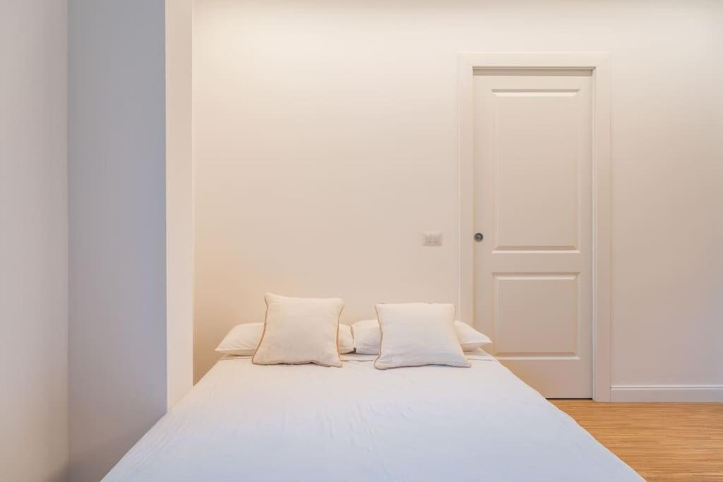 Appartement Chic In Nolo: Style And Comfort In *
